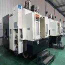 同款两台：马扎克HCN5000llL卧式加工中心，XYZ三轴行.